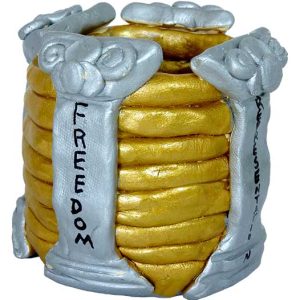 Four Pillars of Democracy Coil Pot
